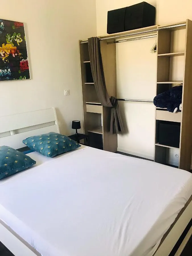 Appart Hotel Sathonay Rillieux Lyon 2*, Sathonay-Camp France
